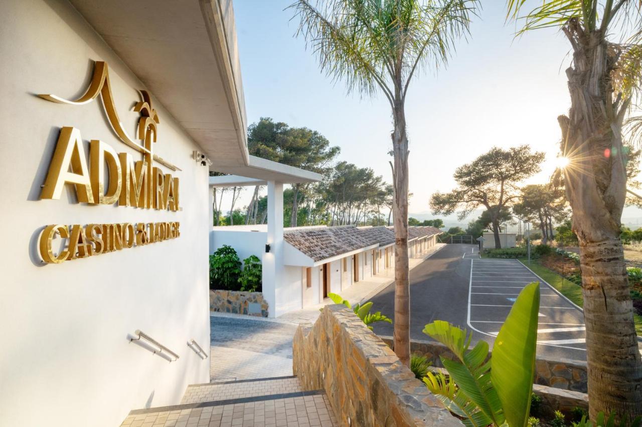Hotel Admiral Casino & Lodge San Roque  Luaran gambar